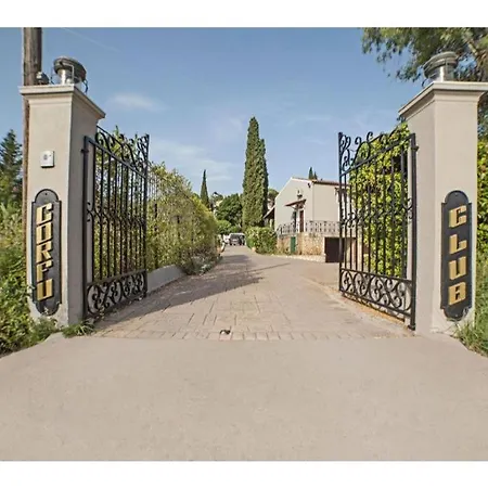 Corfu Club Maisonette 4 * Gouvia