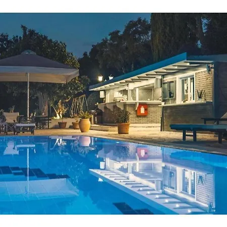 Aparthotel Corfu Club Maisonette 4 *